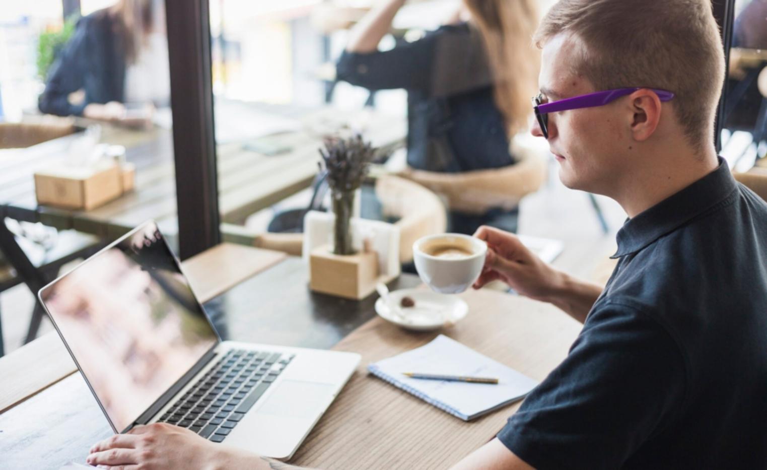 Analyse financière détaillée et structuration des revenus